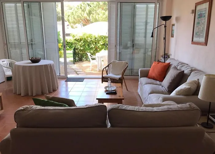 Emporion - Apt, Kpolitur Апартаменти