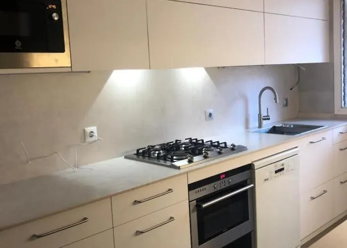 Апартаменти Emporion - Apt, Kpolitur *