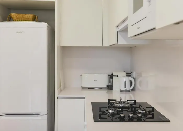 Emporion - Apt, Kpolitur Апартаменти Платжа-д'Ару