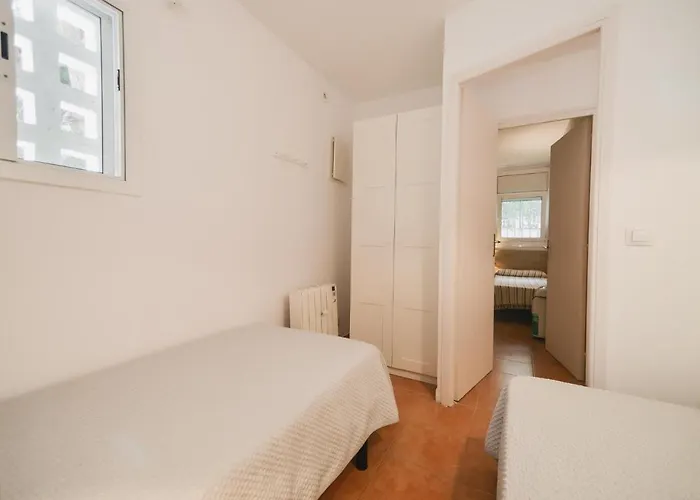 Emporion - Apt, Kpolitur Апартаменти