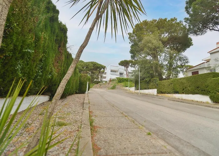 Emporion - Apt, Kpolitur