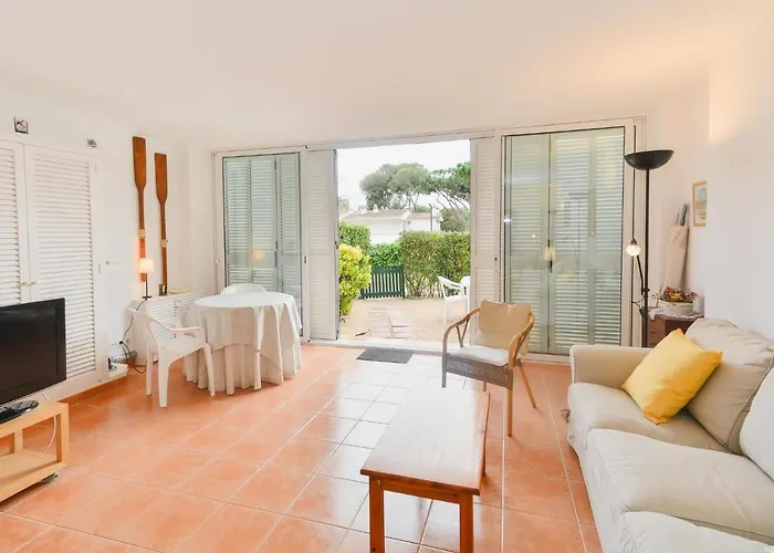 Emporion - Apt, Kpolitur Апартаменти *