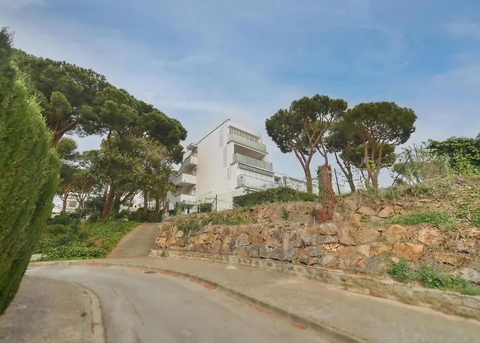 Emporion - Apt, Kpolitur *